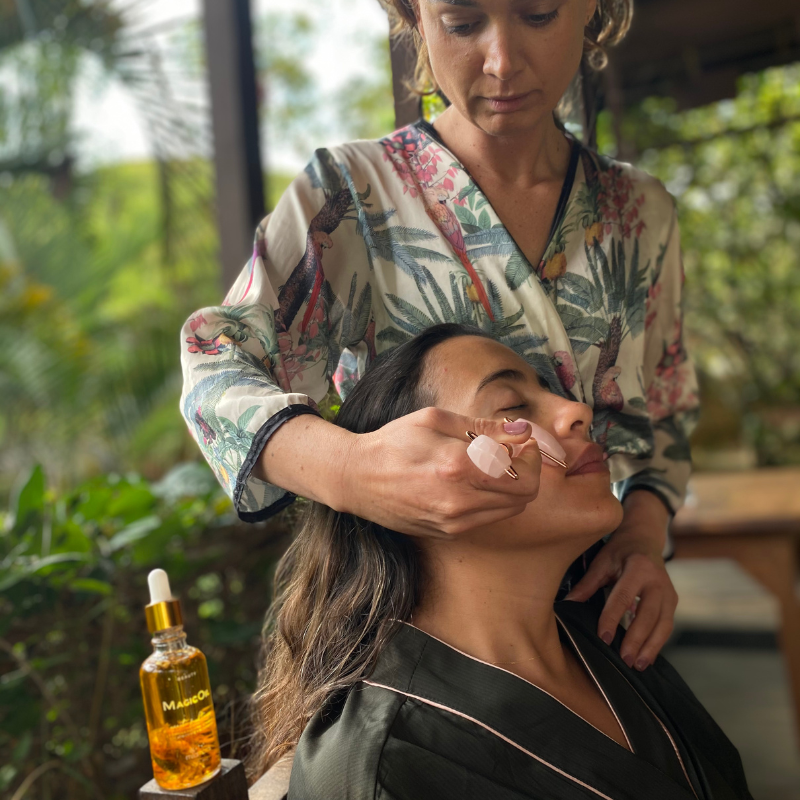 oil_for_dermatitis_milamores_magicoil.png